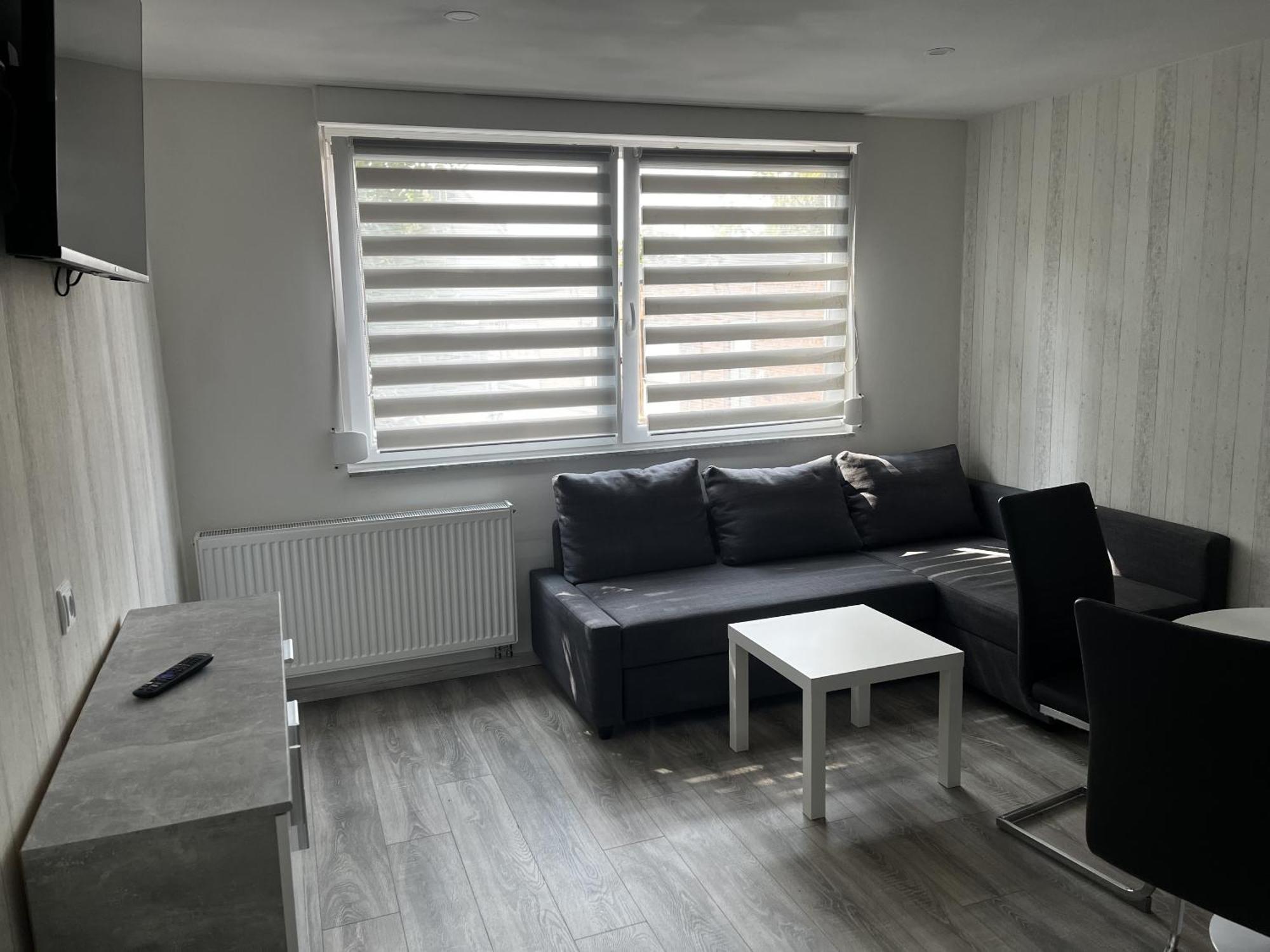 Messe-Hotelzimmer-Einzimmerappartement Leverkusen Rum bild